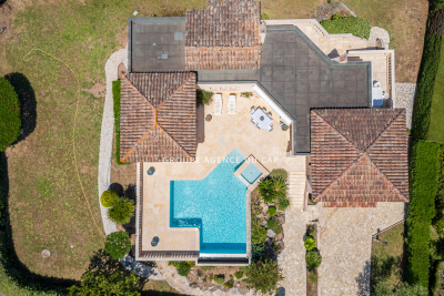 Maison &agrave; vendre &agrave; ST-RAPHAËL  - 5 pi&egrave;ces - 136 m&sup2; 