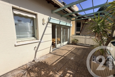 Appartement &agrave; vendre &agrave; VALBONNE  - 4 pi&egrave;ces - 90 m&sup2; 