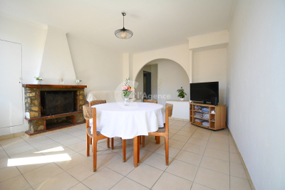 Maison &agrave; vendre &agrave; VILLENEUVE-LOUBET  - 4 pi&egrave;ces - 86 m&sup2; 