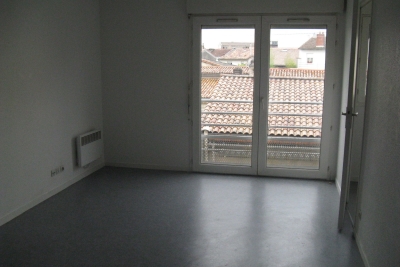 Appartement &agrave; louer &agrave; BORDEAUX  - 1 pi&egrave;ces - 23 m&sup2; 