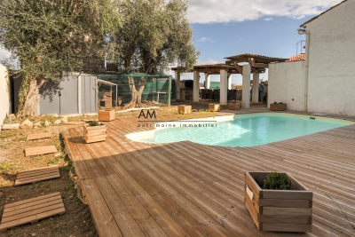 Maison &agrave; vendre &agrave; CHATEAUNEUF-VILLEVIEILLE  - 6 pi&egrave;ces - 103 m&sup2; 