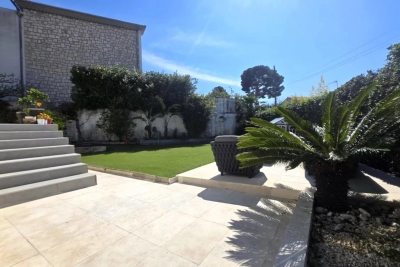 Maison &agrave; vendre &agrave; NICE Val de Gorbio - 5 pi&egrave;ces - 130 m&sup2; 
