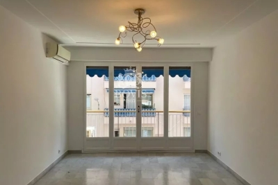 Appartement &agrave; vendre &agrave; BEAULIEU-SUR-MER  - 2 pi&egrave;ces - 56 m&sup2; 