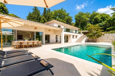 Maison &agrave; vendre &agrave; MOUGINS  - 8 pi&egrave;ces - 301 m&sup2; 