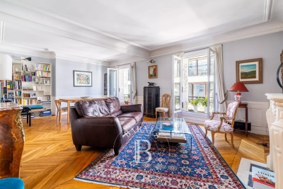 Appartement &agrave; vendre &agrave; PARIS 16EME Chaillot - 5 pi&egrave;ces - 121 m&sup2; 