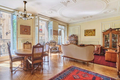Appartement &agrave; vendre &agrave; PARIS 8EME Europe - 5 pi&egrave;ces - 90 m&sup2; 