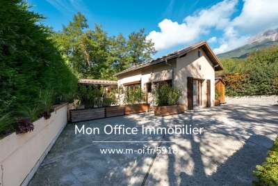 Maison &agrave; vendre &agrave; EMBRUN  - 5 pi&egrave;ces - 100 m&sup2; 