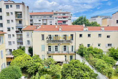 Appartement &agrave; vendre &agrave; NICE  - 4 pi&egrave;ces - 79 m&sup2; 