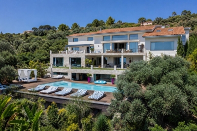 Maison &agrave; vendre &agrave; EZE  - 6 pi&egrave;ces - 785 m&sup2; 