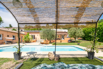 Maison &agrave; vendre &agrave; ST-PAUL-DE-VENCE  - 10 pi&egrave;ces - 325 m&sup2; 