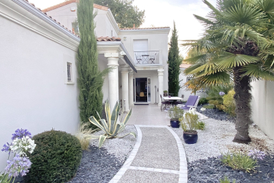 Maison &agrave; vendre &agrave; ROYAN  - 5 pi&egrave;ces - 150 m&sup2; 