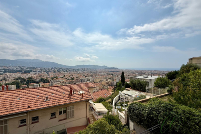 Maison &agrave; vendre &agrave; NICE  - 5 pi&egrave;ces - 150 m&sup2; 