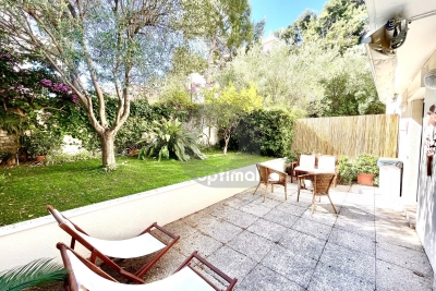 Appartement &agrave; vendre &agrave; ROQUEBRUNE-CAP-MARTIN  - 2 pi&egrave;ces - 47 m&sup2; 