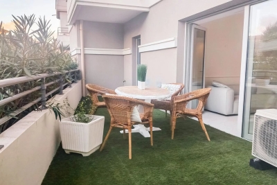 Appartement &agrave; vendre &agrave; immobilier LA ROQUETTE-SUR-SIAGNE  - 2 pi&egrave;ces - 46 m&sup2; 