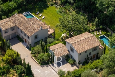 Maison &agrave; vendre &agrave; ST-TROPEZ  - 12 pi&egrave;ces - 550 m&sup2; 