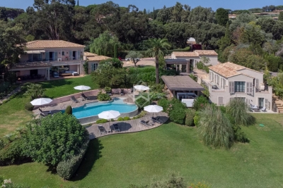 Villa à Saint-Tropez &agrave; louer à partir de 69 000 € / semaine, Photo 1