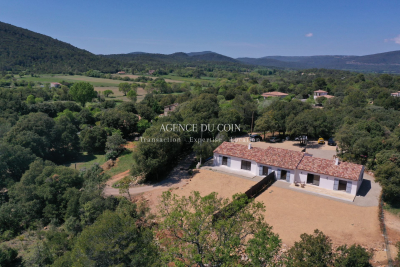 Maison &agrave; vendre &agrave; AMPUS  - 5 pi&egrave;ces - 110 m&sup2; 
