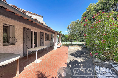 Maison &agrave; vendre &agrave; ROQUEBRUNE-SUR-ARGENS  - 3 pi&egrave;ces - 67 m&sup2; 