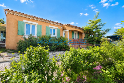 Maison &agrave; vendre &agrave; ST-VICTOR-DE-MALCAP  - 4 pi&egrave;ces - 136 m&sup2; 