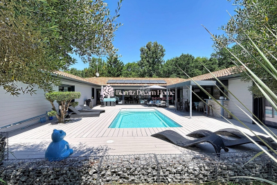 Maison &agrave; vendre &agrave; SOUSTONS Bel Air - 6 pi&egrave;ces - 190 m&sup2; 