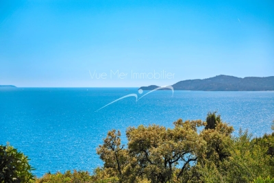 Maison &agrave; vendre &agrave; LE LAVANDOU  - 7 pi&egrave;ces - 215 m&sup2; 