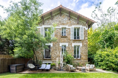 Maison &agrave; vendre villa vendre francs 
