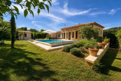 Maison &agrave; vendre &agrave; MAUSSANE-LES-ALPILLES  - 6 pi&egrave;ces - 130 m&sup2; 