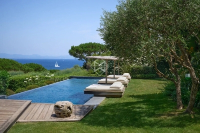Villa à Saint-Tropez &agrave; louer à partir de 135 000 € / semaine, Photo 2