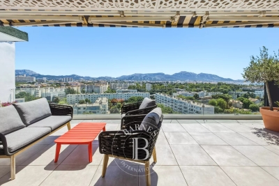Appartement &agrave; vendre &agrave; MARSEILLE 8EME  - 4 pi&egrave;ces - 116 m&sup2; 