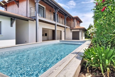 Maison &agrave; vendre &agrave; LA TESTE-DE-BUCH  - 6 pi&egrave;ces - 180 m&sup2; 