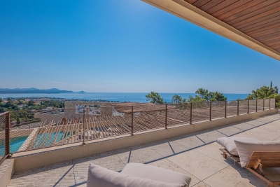 Maison &agrave; vendre &agrave; LES ISSAMBRES  - 8 pi&egrave;ces - 480 m&sup2; 