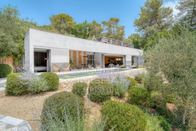 Maison &agrave; vendre &agrave; VALBONNE   - 260 m&sup2; 
