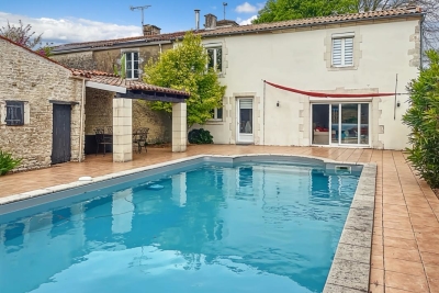 Maison &agrave; vendre &agrave; LA ROCHELLE  - 5 pi&egrave;ces - 155 m&sup2; 