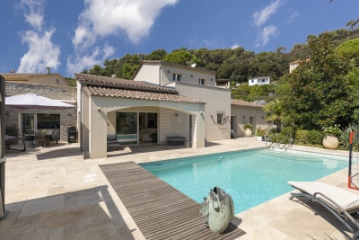 Maison &agrave; vendre &agrave; LA COLLE-SUR-LOUP  - 4 pi&egrave;ces - 167 m&sup2; 