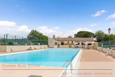 Maison &agrave; vendre &agrave; VILLENEUVE-LOUBET Port - 5 pi&egrave;ces - 109 m&sup2; 