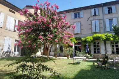 Maison &agrave; vendre &agrave; CREST  - 20 pi&egrave;ces - 600 m&sup2; 