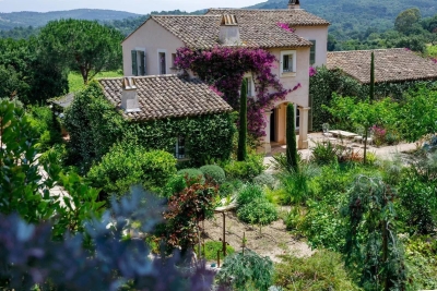 Villa à Gassin &agrave; louer à partir de 15 250 € / semaine, Photo 2
