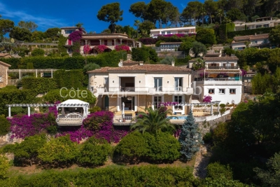 Maison &agrave; vendre &agrave; VALLAURIS  - 6 pi&egrave;ces - 224 m&sup2; 