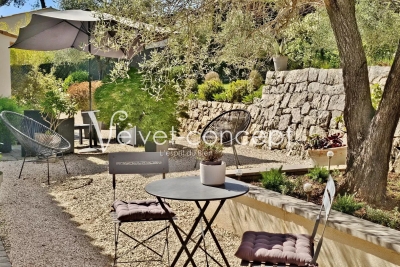 Maison &agrave; vendre &agrave; VALBONNE  - 5 pi&egrave;ces - 120 m&sup2; 