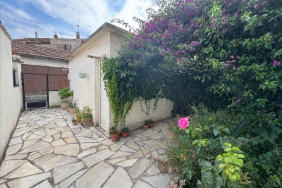 Maison &agrave; vendre &agrave; ARLES  - 4 pi&egrave;ces - 50 m&sup2; 