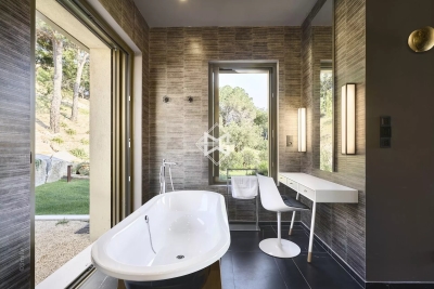 Villa à Ramatuelle &agrave; louer à partir de 43 000 € / semaine, Photo 12