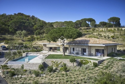 Villa à Ramatuelle &agrave; louer à partir de 43 000 € / semaine, Photo 3