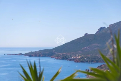 Villa à Théoule-sur-Mer &agrave; louer à partir de 12 000 € / semaine, Photo 6