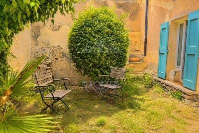 Appartement &agrave; vendre &agrave; AIX-EN-PROVENCE  - 1 pi&egrave;ces - 27 m&sup2; 
