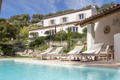 Maison &agrave; vendre &agrave; VENCE  - 7 pi&egrave;ces - 270 m&sup2; 