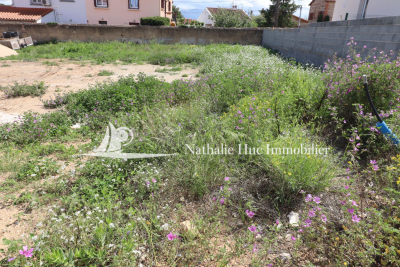 terrain &agrave; vendre &agrave; FOURQUES   - 429 m&sup2; 