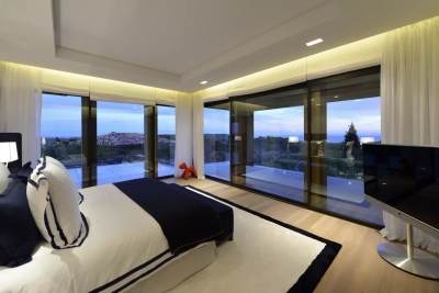 Villa à Saint-Tropez &agrave; louer à partir de 109 999 € / semaine, Photo 11