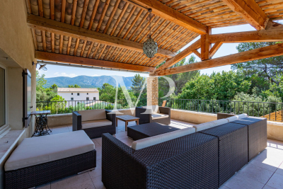 Villa à Ménerbes &agrave; louer à partir de 7 500 € / semaine, Photo 13