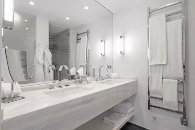 Villa à Saint-Tropez &agrave; louer à partir de 109 999 € / semaine, Photo 15