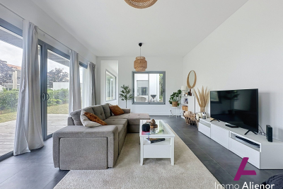 Maison &agrave; vendre &agrave; BRUGES  - 6 pi&egrave;ces - 175 m&sup2; 